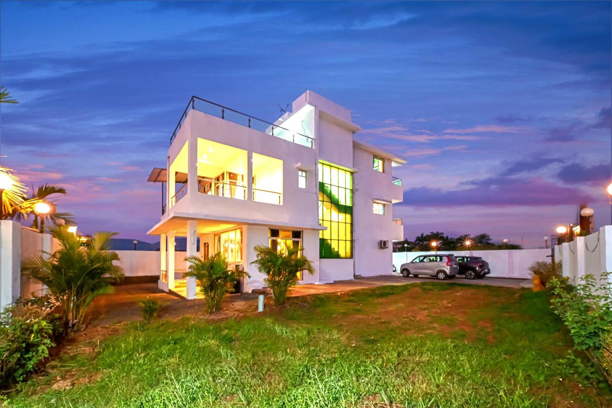 Empyrean Stay II 6Bhk Big Daddy Villa Ll Ac II Pvt Pool II Terrace View II Lux Lonavala Buitenkant foto