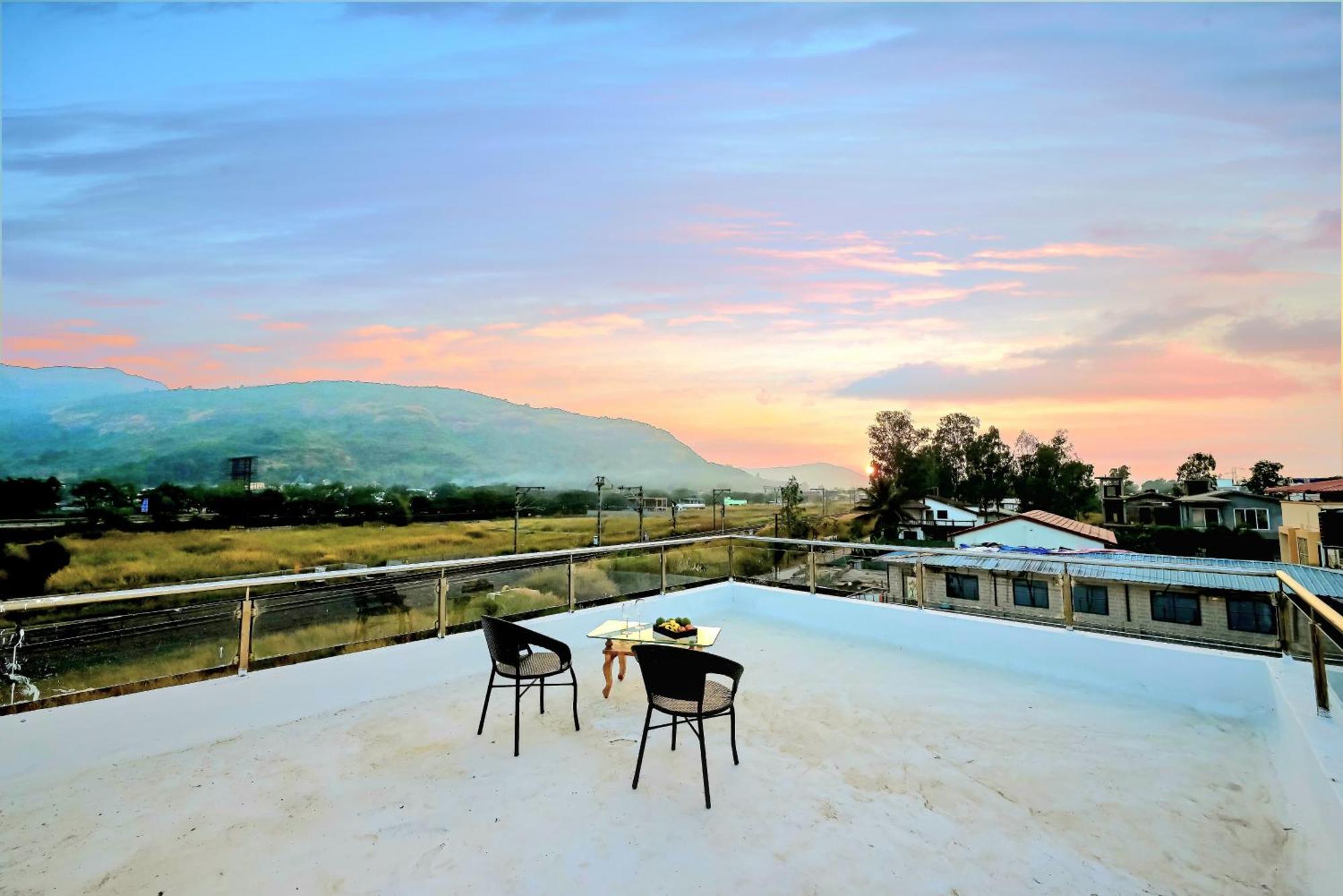 Empyrean Stay II 6Bhk Big Daddy Villa Ll Ac II Pvt Pool II Terrace View II Lux Lonavala Buitenkant foto